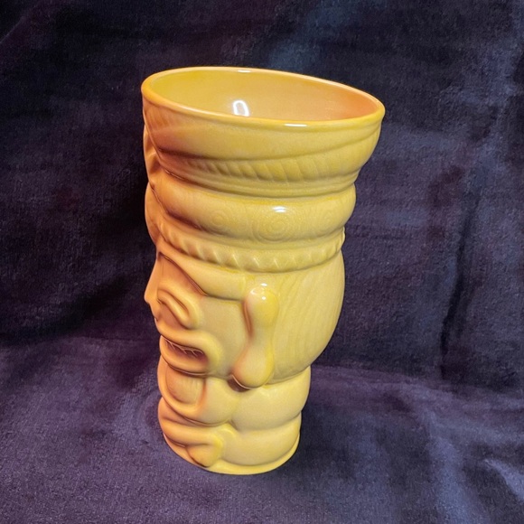 RARE One Hundred 80 Degrees Hurricane Pineapple Princess I Lava Tiki collection - Picture 3 of 8